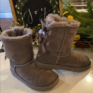 Girls size 2 Bailey Bow UGGS! EUC!!